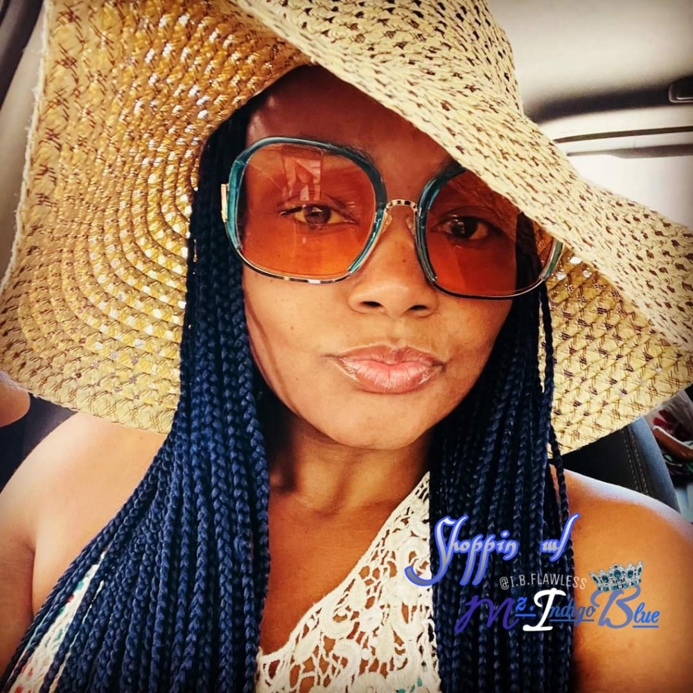 Meet your Posher, Mz. Indigo Blue